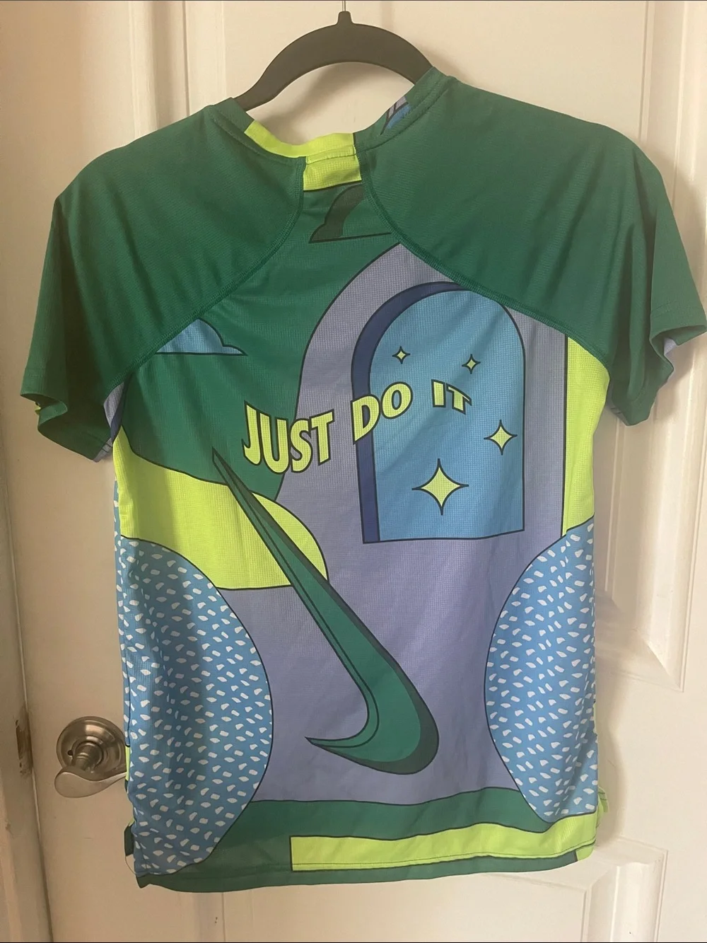 Nike Dri-FIT Running Activewear Short Sleeve Shirt - Big Boys' Large